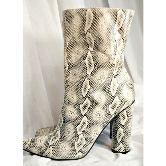 Cape Robbin Shoes - Cape Robbin Snake Reptile Print High Round Heel Shoes Booties Boots Women's 9M